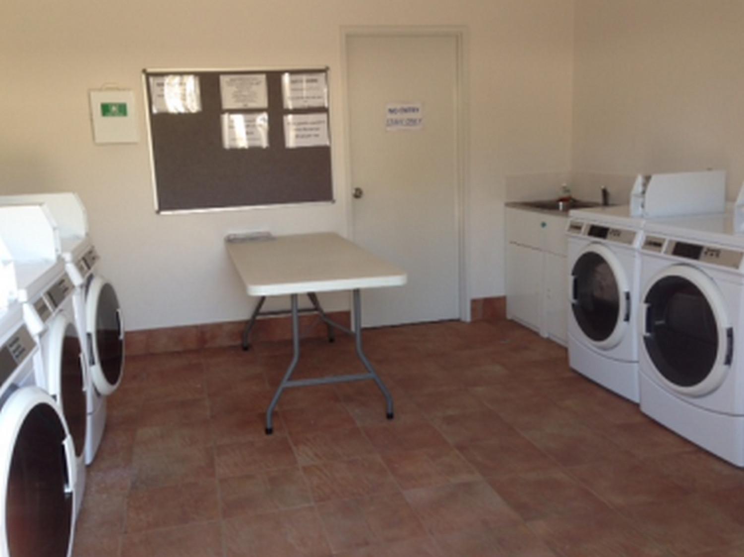 Derby Lodge Motel Εξωτερικό φωτογραφία