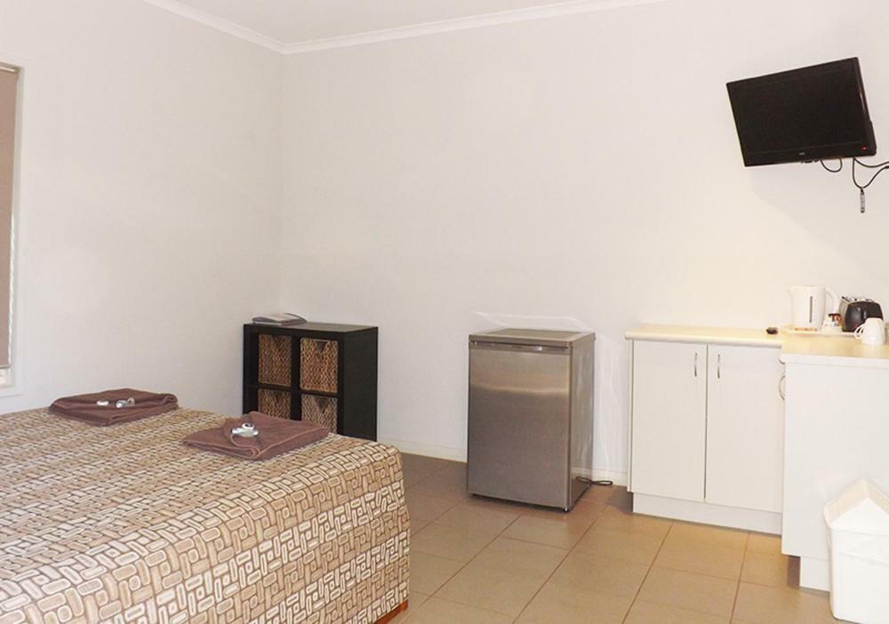 Derby Lodge Motel Εξωτερικό φωτογραφία